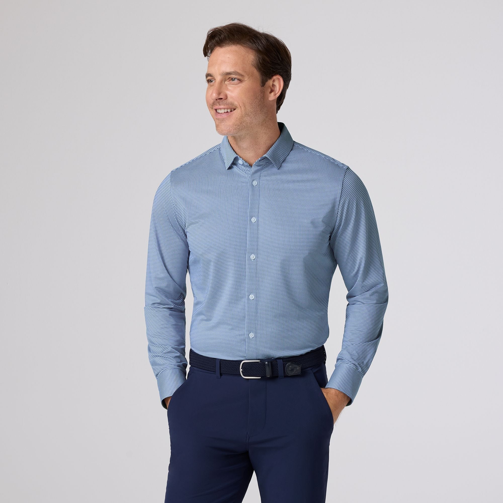 Front view of the Mizzen+Main Long Sleeve Dress Shirt in Navy Peter Gingham, highlighting the navy gingham pattern and tailored fit.