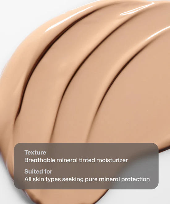 Close up swatch of breathable Revision Skincare Intellishade TruPhysical SPF 45 mineral tinted moisturizer suited for all skin types seeking pure mineral protection. 